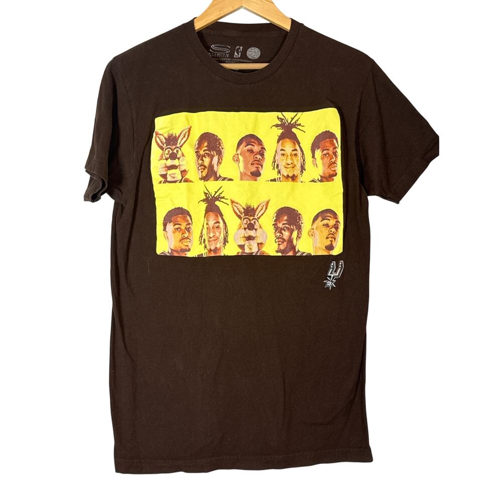 Stadium Essentials San Antonio Spurs Pop Art Player T-Shirt Officially Licensed